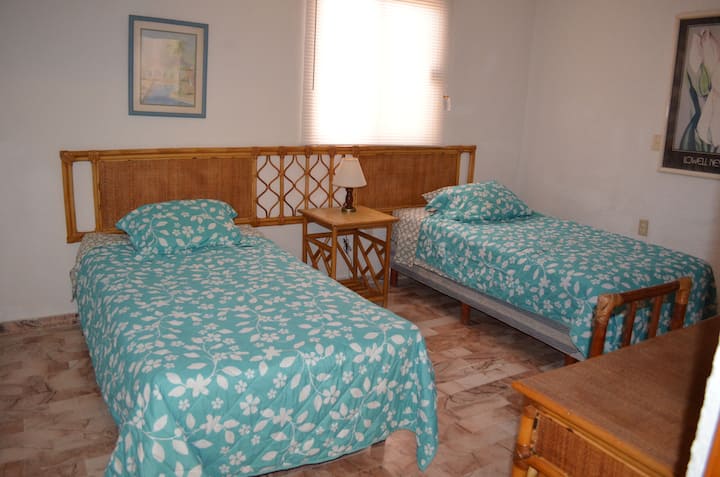 Dhomë gjumi 4