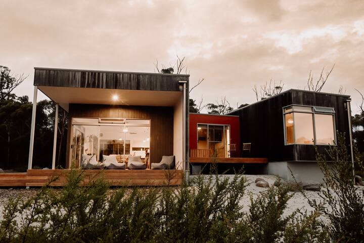 Aplite House: Luxury Eco Accommodation