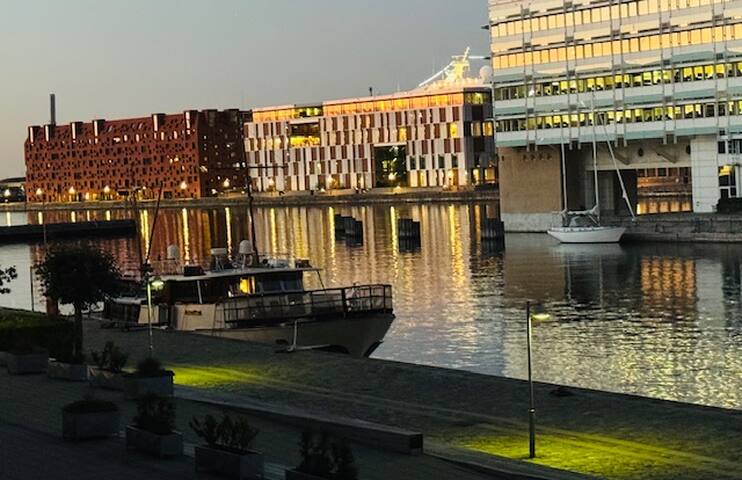 Waterfront apt 2 bedrooms 110m2 in Copenhagen