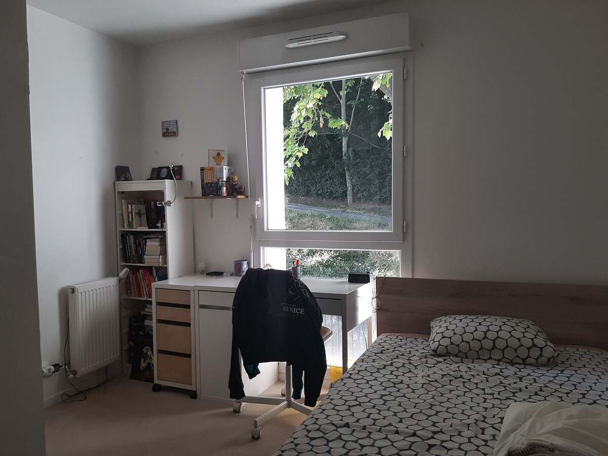 غرفة النوم 2