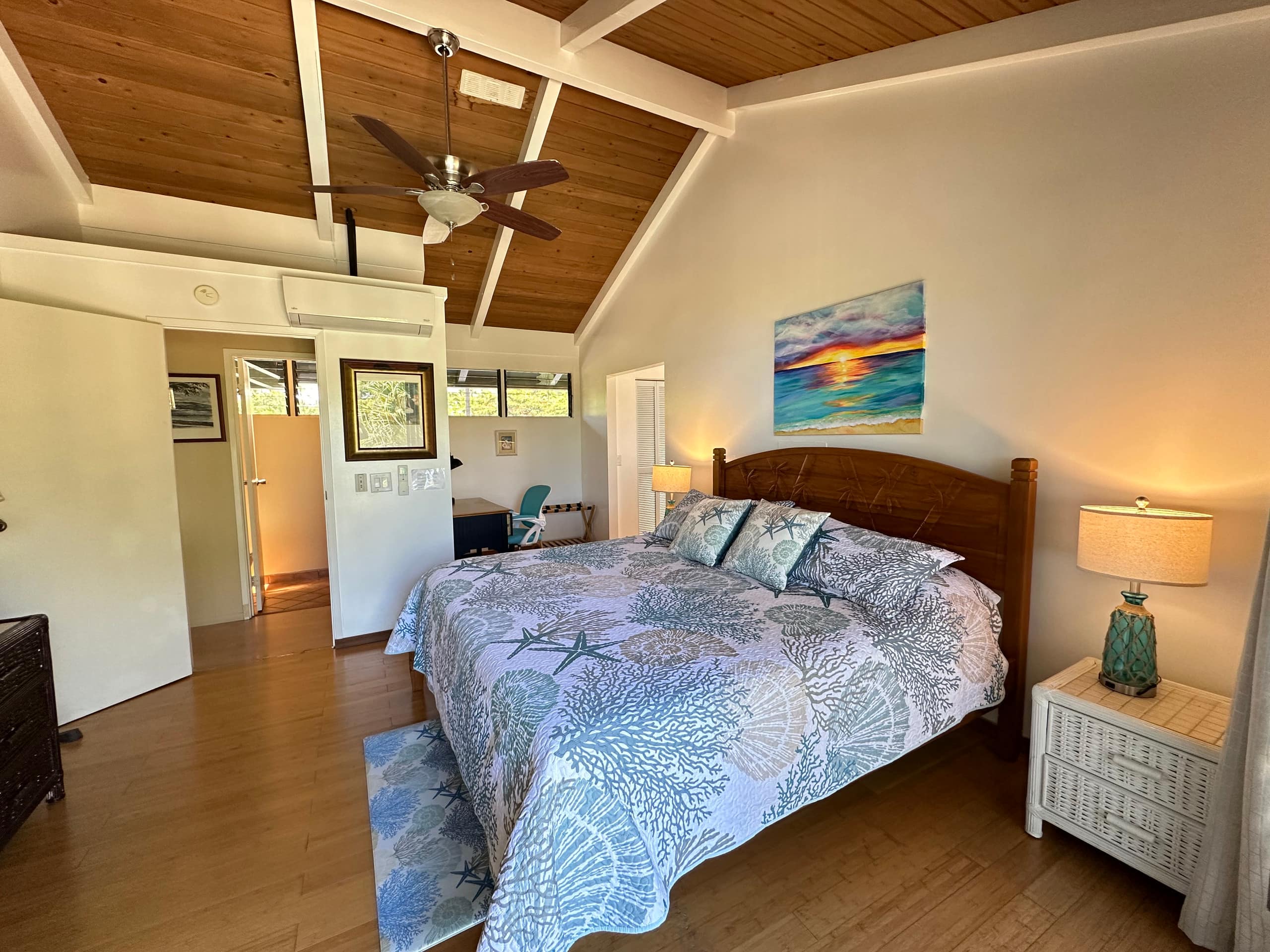 Home in Kailua-Kona · ★4.84 · 4 bedrooms · 3 beds · 2.5 baths - Image 7