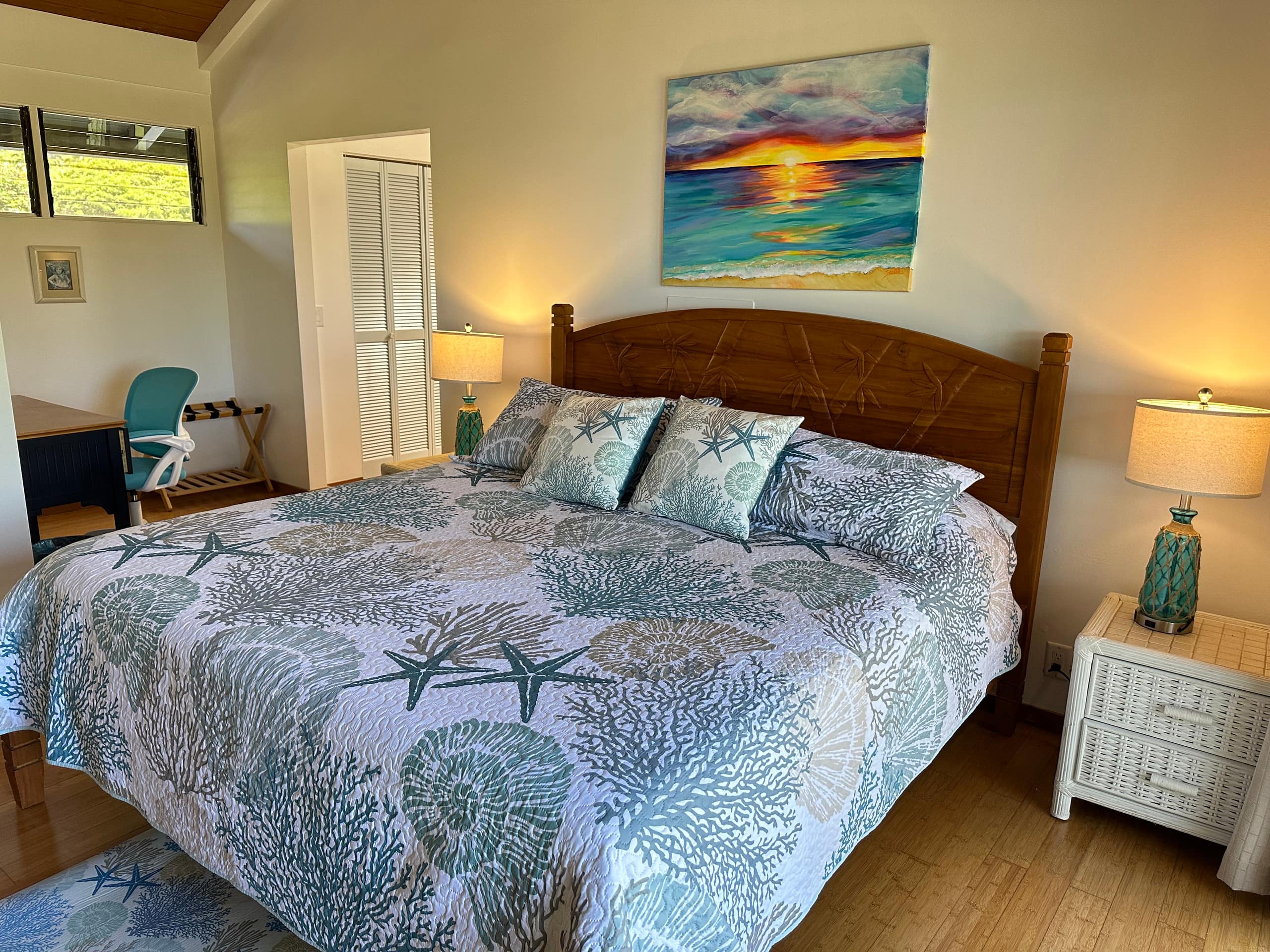 Home in Kailua-Kona · ★4.84 · 4 bedrooms · 3 beds · 2.5 baths - Image 6