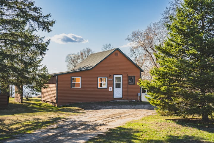2br Lakefront Cabin W/ Private Launch & Dock - Minnesota