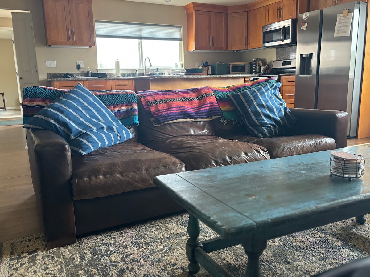 მისაღები ოთახი