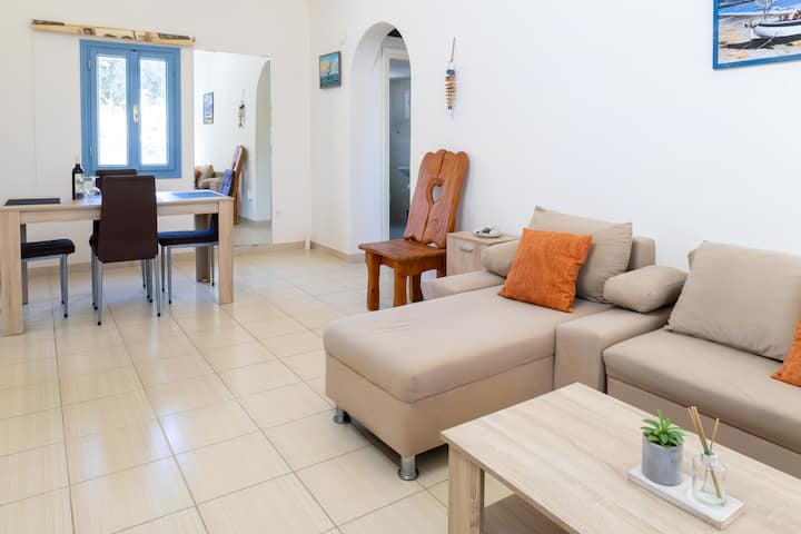 Villa Kirina Private Traditional House - Santorini