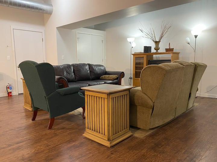 Book Mark Ludington Loft #1 - 3 Bedrooms-sleeps 8 - Ludington, MI