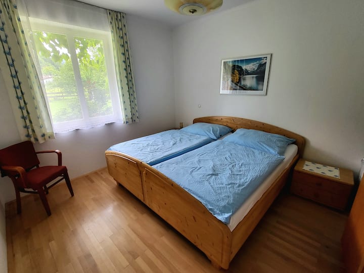 Chumba cha kwanza cha kulala