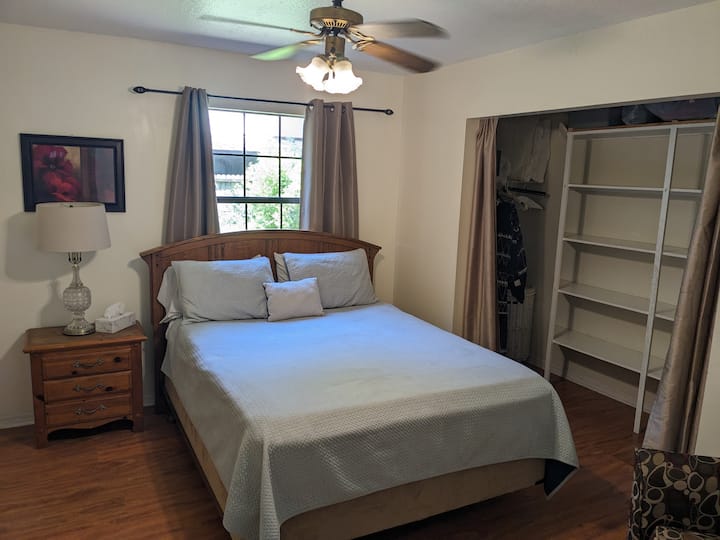 Chumba kikubwa cha kulala 