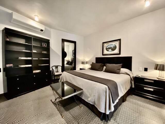 Casa Corp Boutique Suites Condesa managed Airbnb listing 2