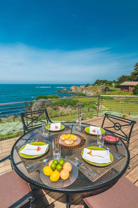 Astounding oceanfront property in Mendocino