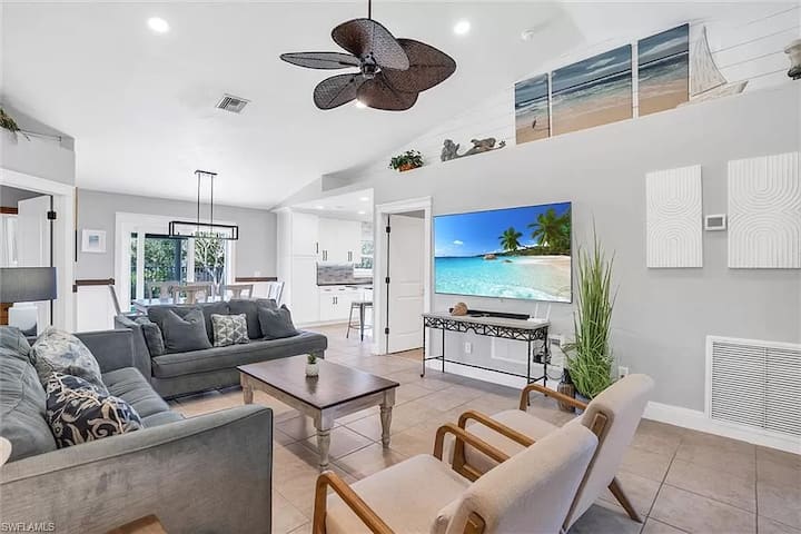 Marco Island 5br House Family Friendly! - Marco Island, FL