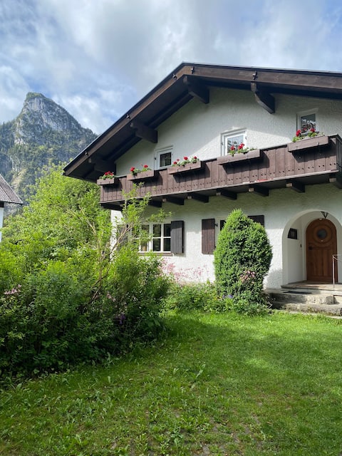 your private holiday home Valentin in Oberammergau