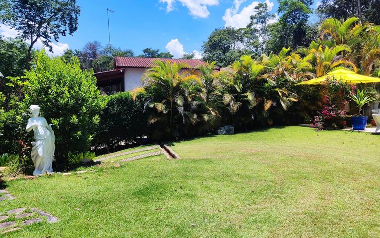 Entire home with 2 bedrooms in Atibaia - Chácara Flores de Maio Condomínio fechado Atibaia