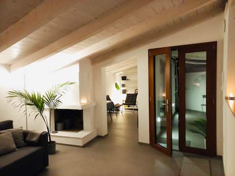 Proprietà Airbnb di successo: Casa Efix-Waterfront-Margine Rosso-Poetto-Sardinia a Quartu Sant'elena