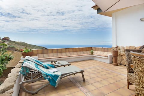 Amazing Country House with Ocean View