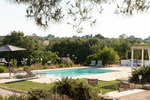 Stunning House and Trullo, Ceglie Messipica Puglia