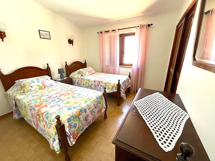 Dhomë gjumi 2