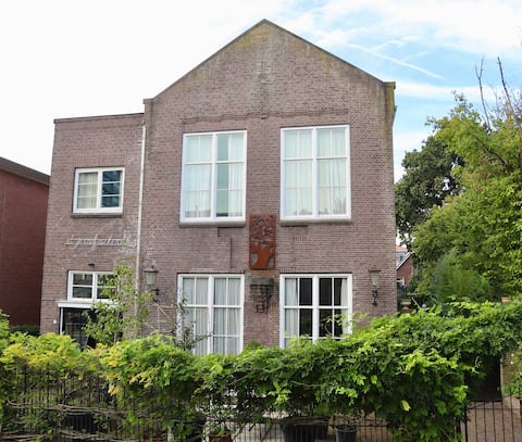 The Old School B&B Apartment