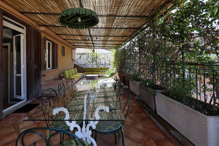 Gambero Apartments with 3 bedroom gallery image 2