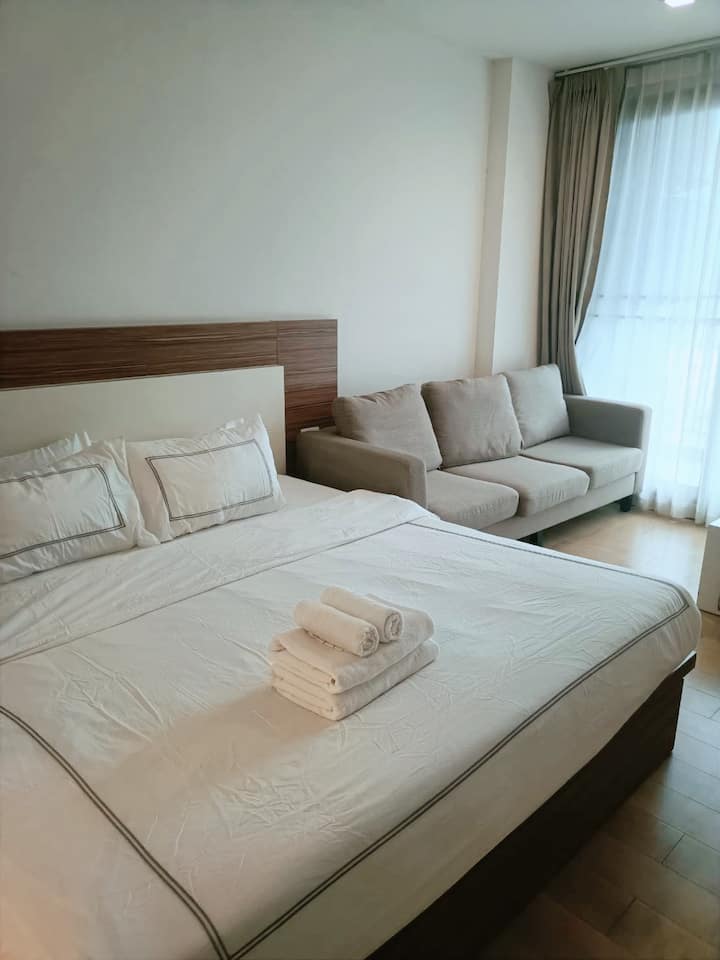 Cozy Astra Condo,night Bazar/old City (2-4ppl/2rm) - Chiang Mai