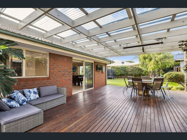 Summer Dayz on Derek