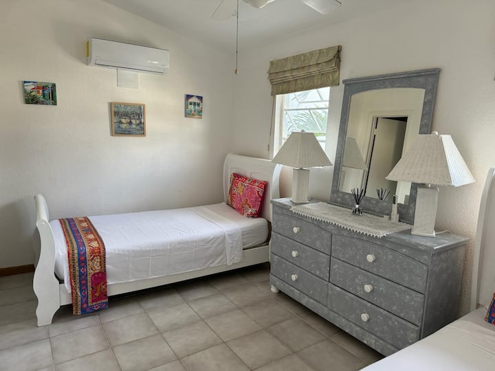 เตียงเดี่ยวห้องนอน 2