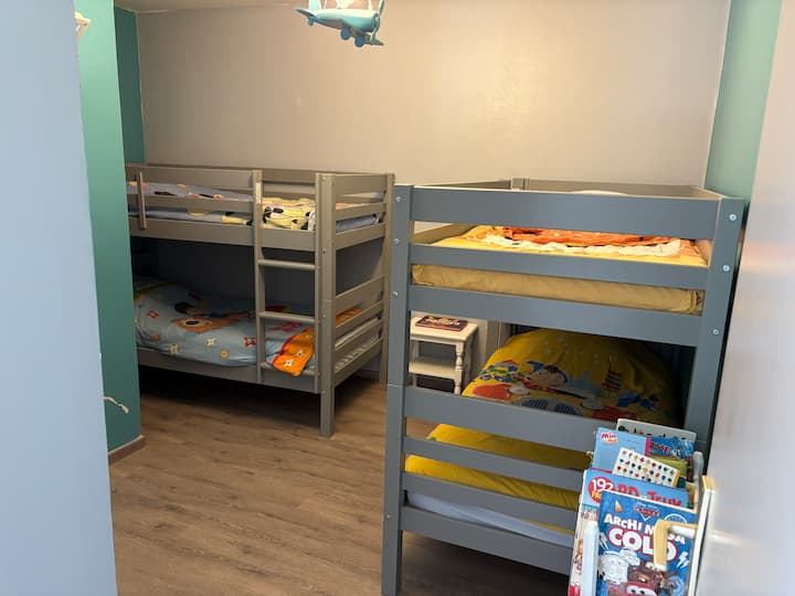 საძინებელი 1