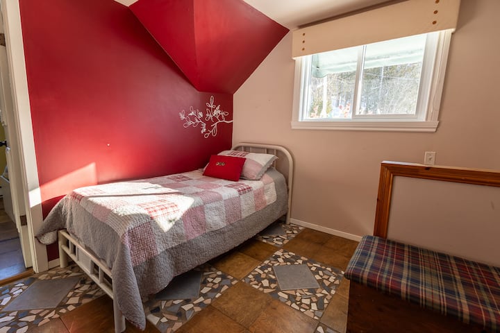 საძინებელი 3