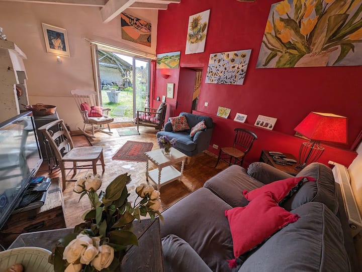 Jolie Maison, 360 Vue/pool/tennis/chauffage Incl - France