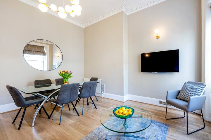 Modern 3bed-2bath Central London-Hyde Park gallery image 2