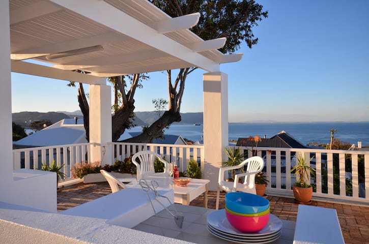 Mermaid Rock Cottage