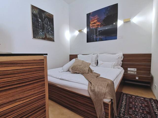 ART Suite “Vienna” | Ring View | 2BR | 85 sqm | gallery image 5