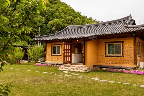Skyland Bed & Breakfast