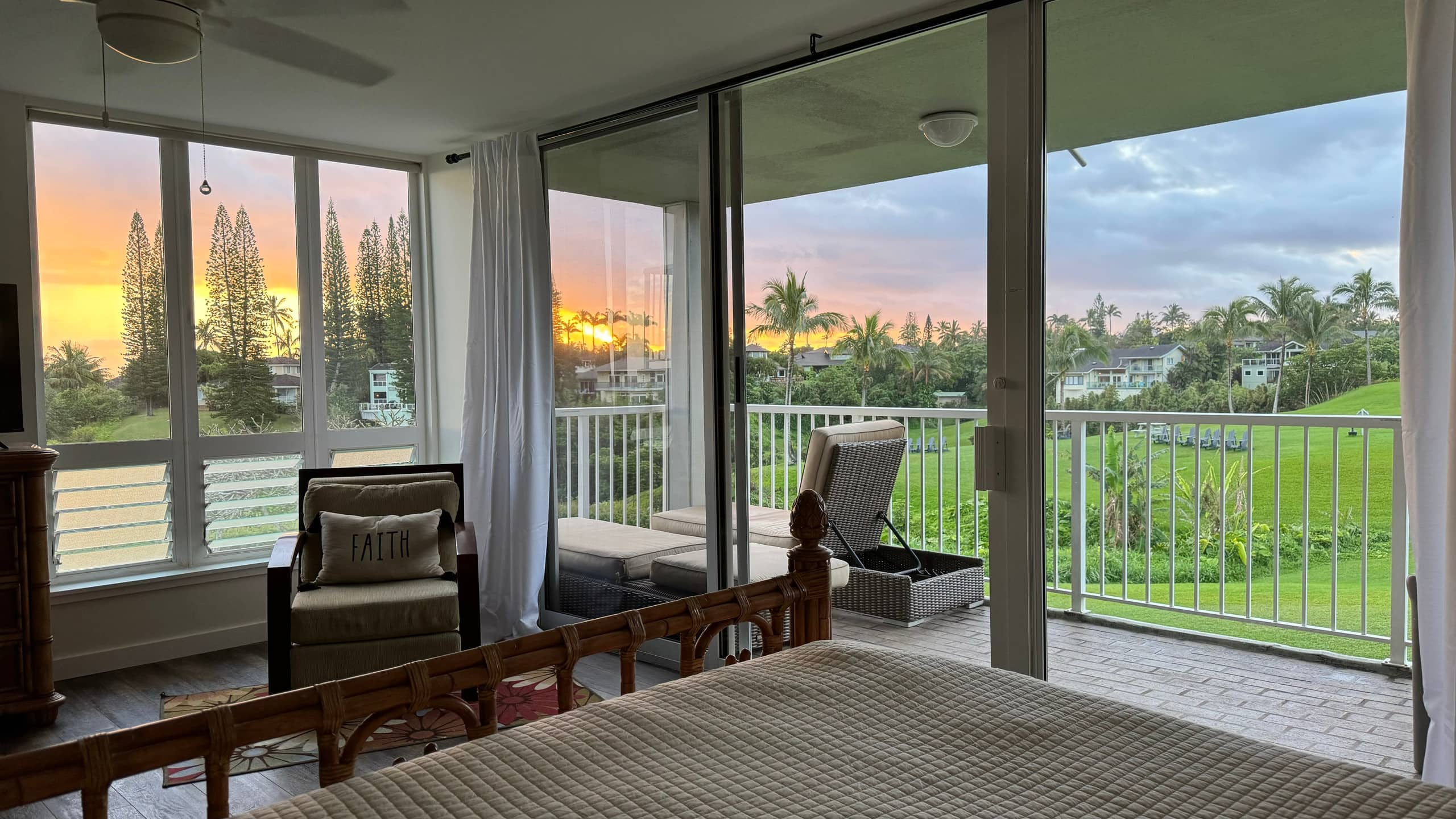 Condo in Princeville · ★4.9 · 1 bedroom · 2 beds · 2 baths - Image 17