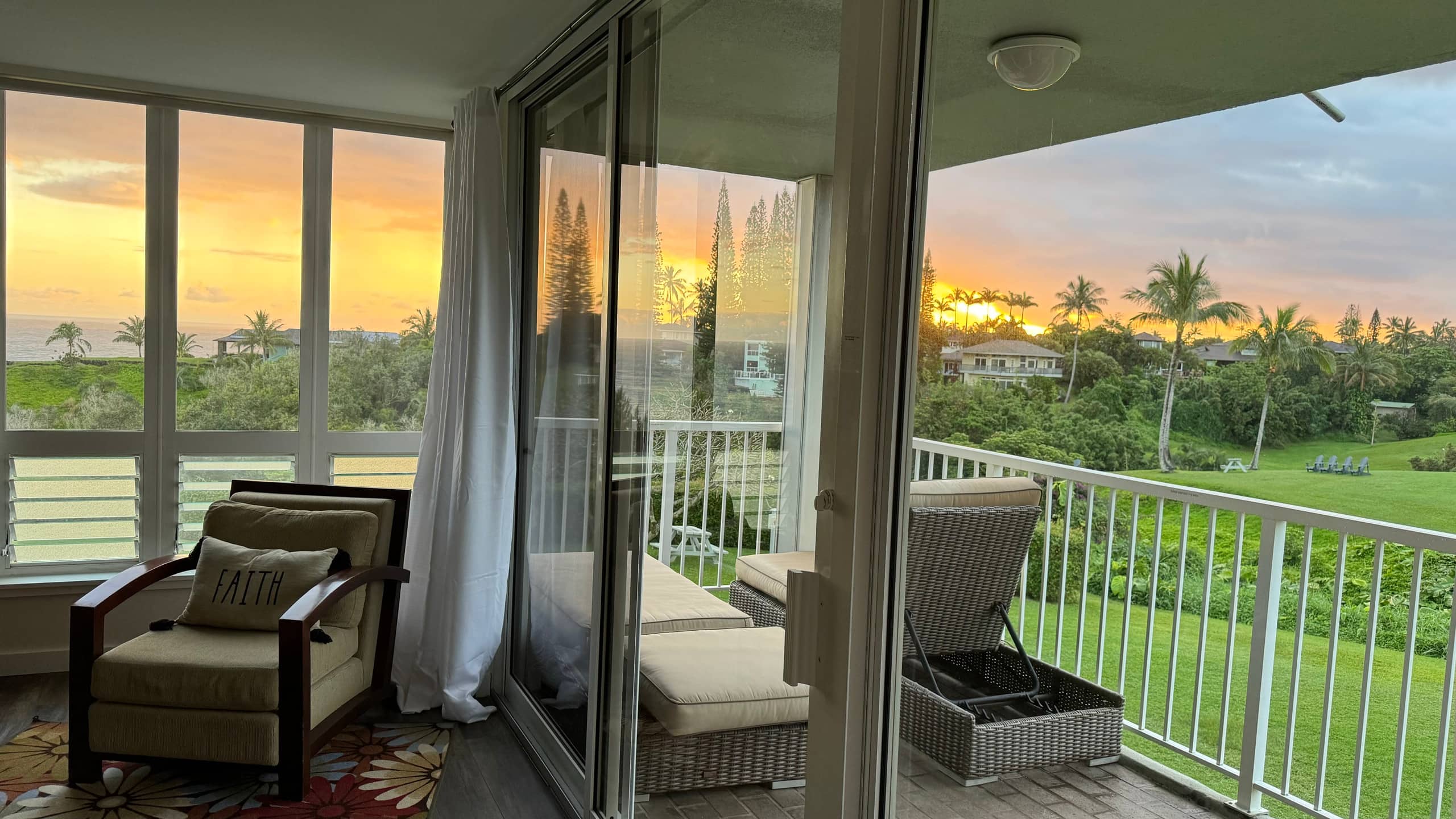 Condo in Princeville · ★4.9 · 1 bedroom · 2 beds · 2 baths - Image 22