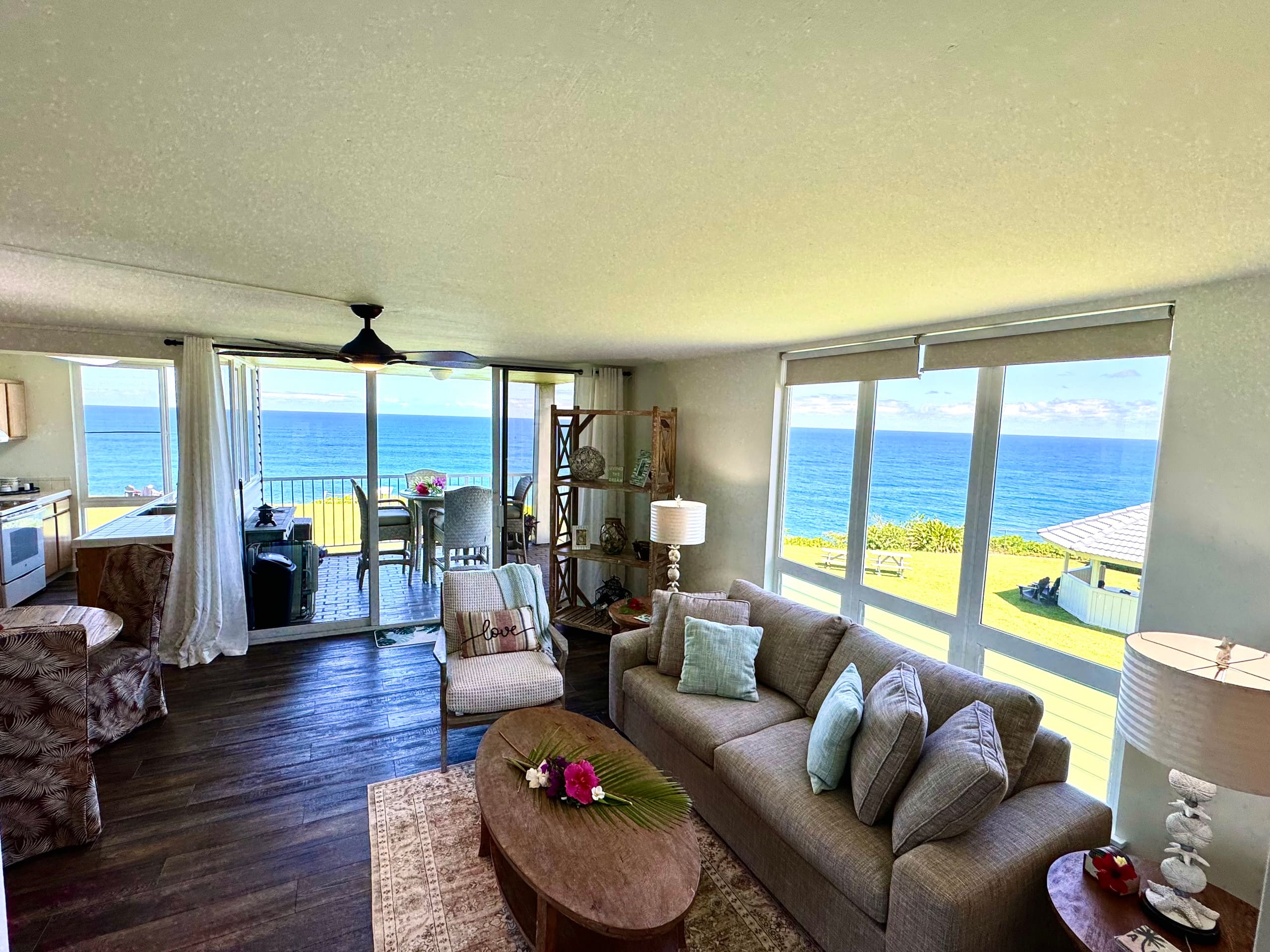 Condo in Princeville · ★4.9 · 1 bedroom · 2 beds · 2 baths - Image 5
