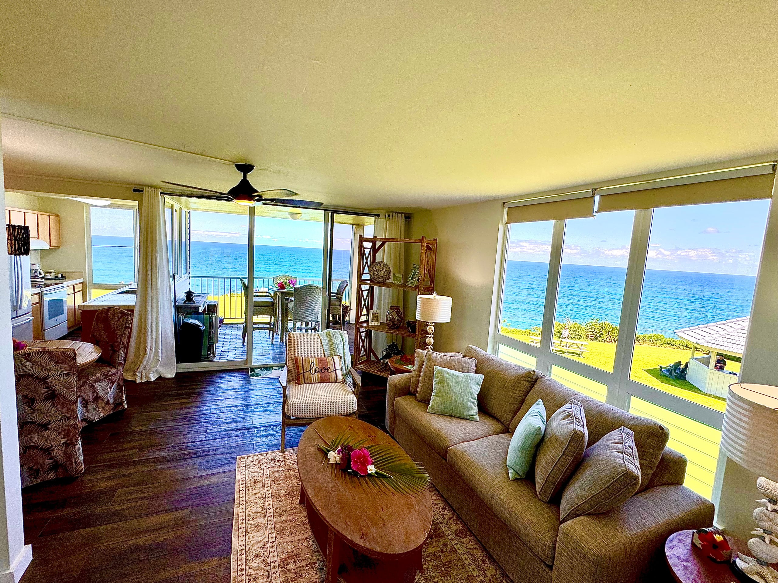 Condo in Princeville · ★4.9 · 1 bedroom · 2 beds · 2 baths - Image 9