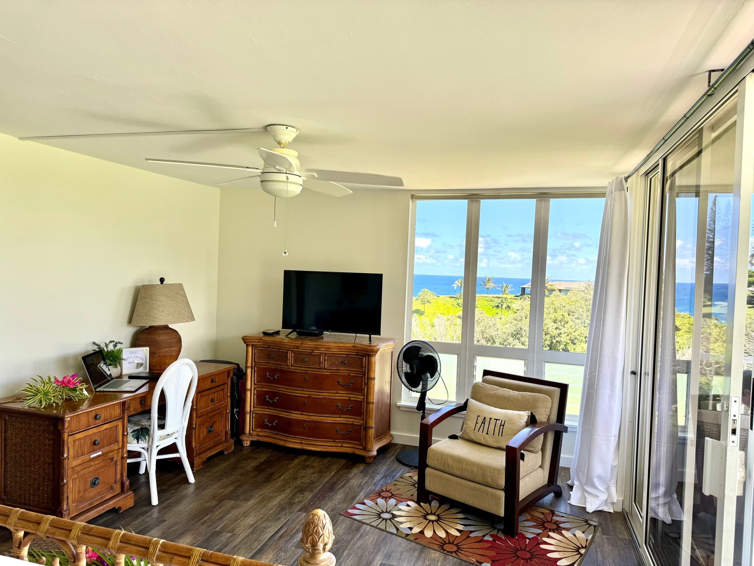 Condo in Princeville · ★4.9 · 1 bedroom · 2 beds · 2 baths - Image 27