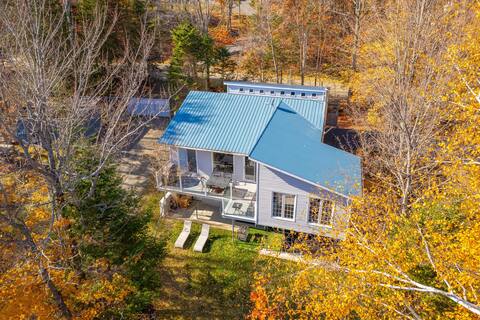 Chez Charlie (bord du lac Mégantic) + Spa