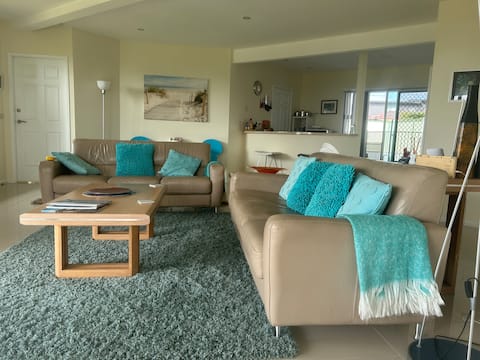 Successful Airbnb property: SeeView on Minerva in Vincentia