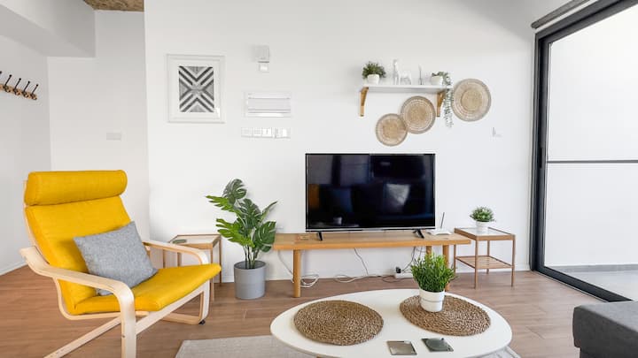 Contemporary Nordic Flat In Central Kyrenia - Northern Cyprus