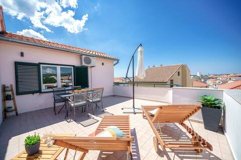 Family Petrov Apartments - A4 Delux with sea view