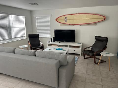Top performing Airbnb: Blue Heron Cottage - Anna Maria Island in Anna Maria