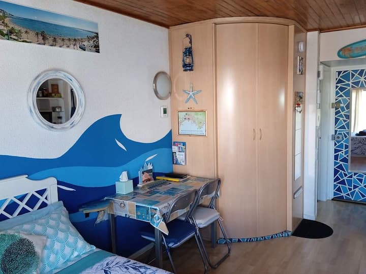 Roses Studio Centrally Located, 20m From Beaches. - El Port de la Selva