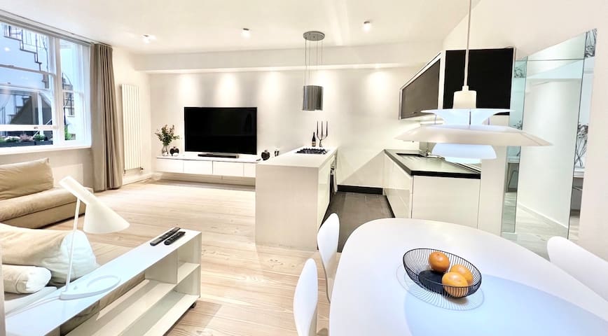 Stunning 4 bed flat near Notting Hill & Hyde park.