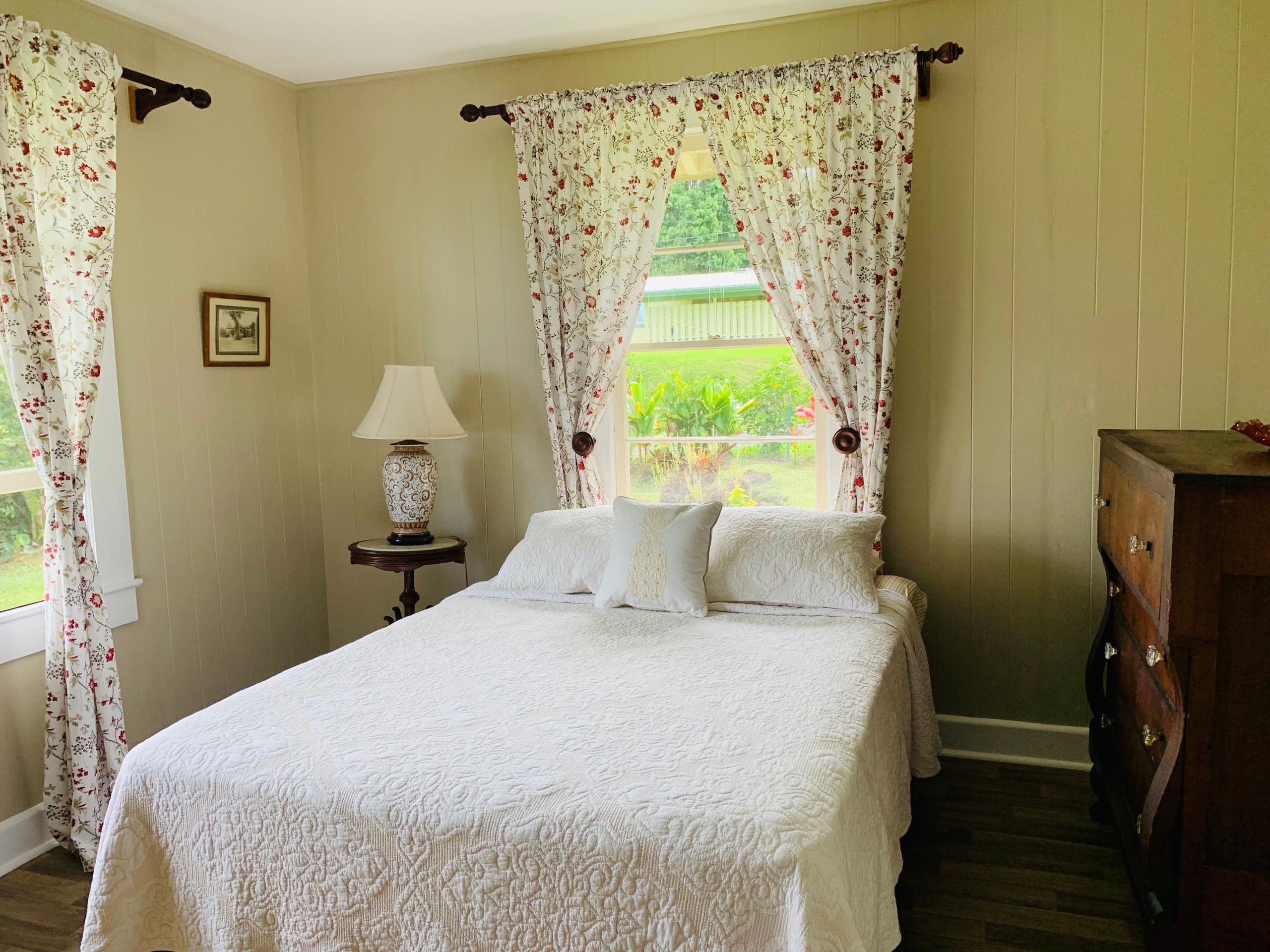 Home in Hilo · ★4.93 · 3 bedrooms · 3 beds · 2 baths - Image 3