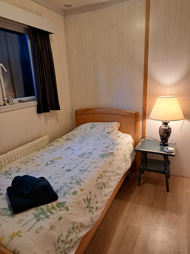 საძინებელი 2