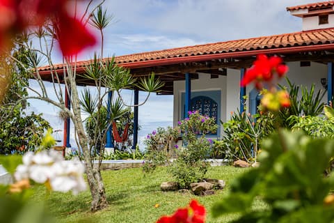 NEW! Luxury estate+Pool +Traditional BBQ@Lamesa