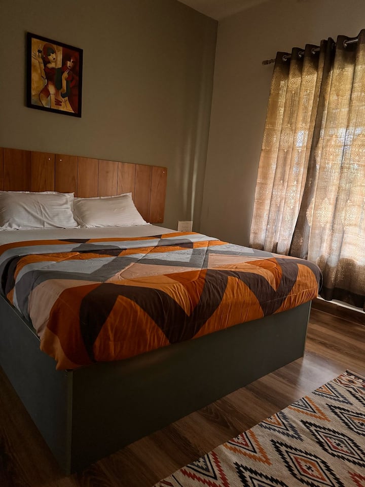 غرفة النوم 2