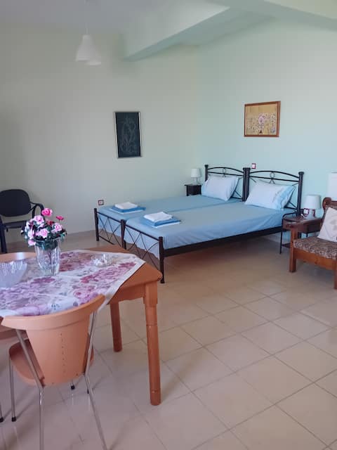 Studio Labros Loutra Edipsou